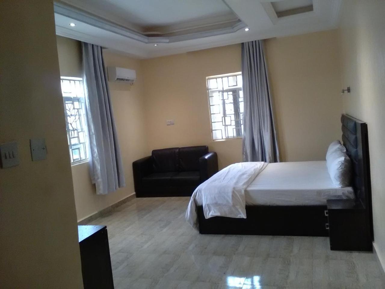 House X Hotel Abuja Buitenkant foto