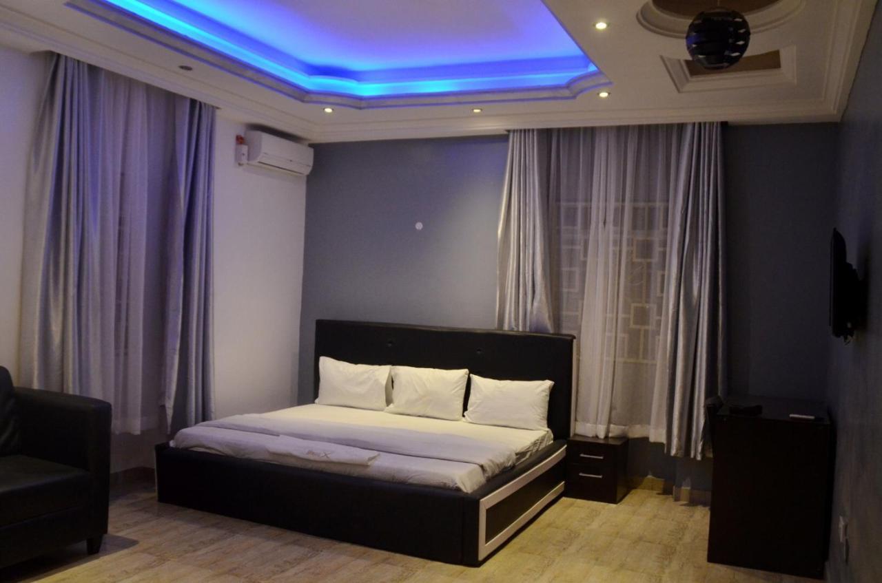 House X Hotel Abuja Buitenkant foto