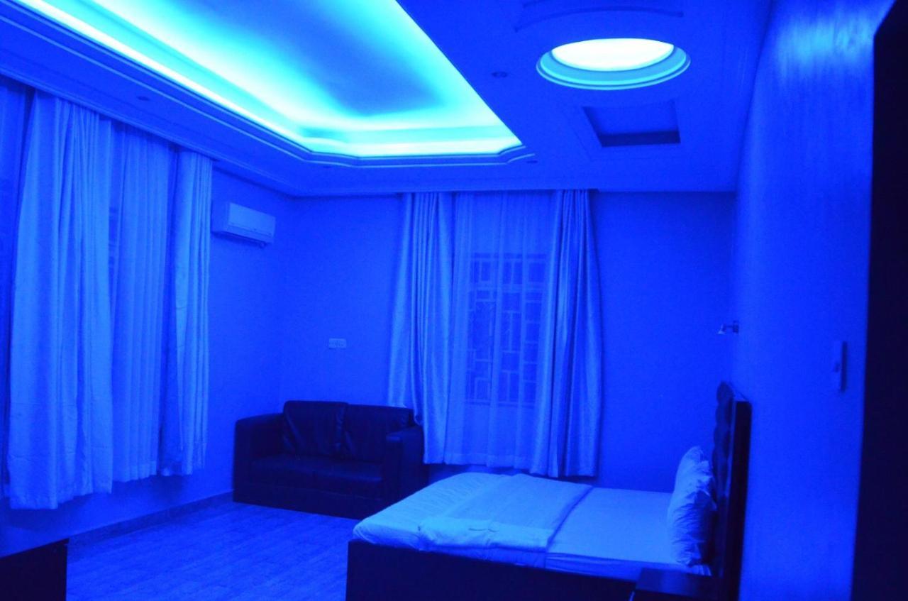 House X Hotel Abuja Buitenkant foto