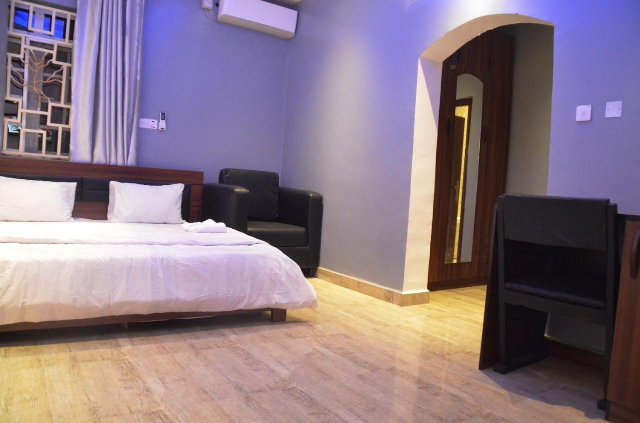 House X Hotel Abuja Buitenkant foto